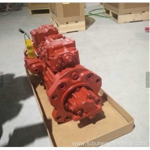 R205-7 Hydraulic Main Pump 31Q6-10050